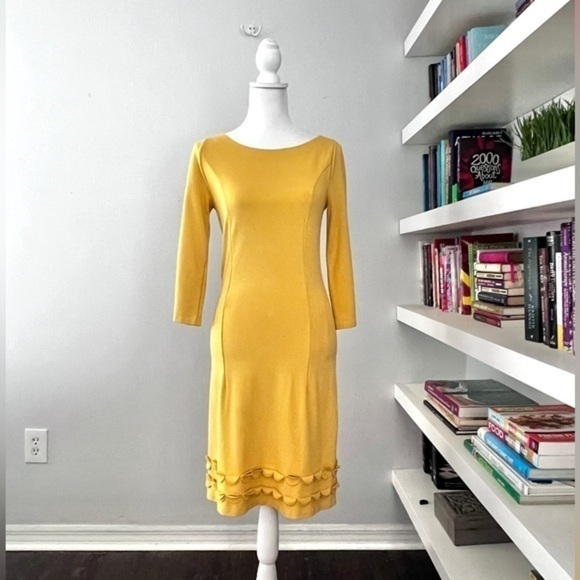 Boden Yellow Circle Shape Detail Sheath Dress, size 4R - Picture 1 of 15